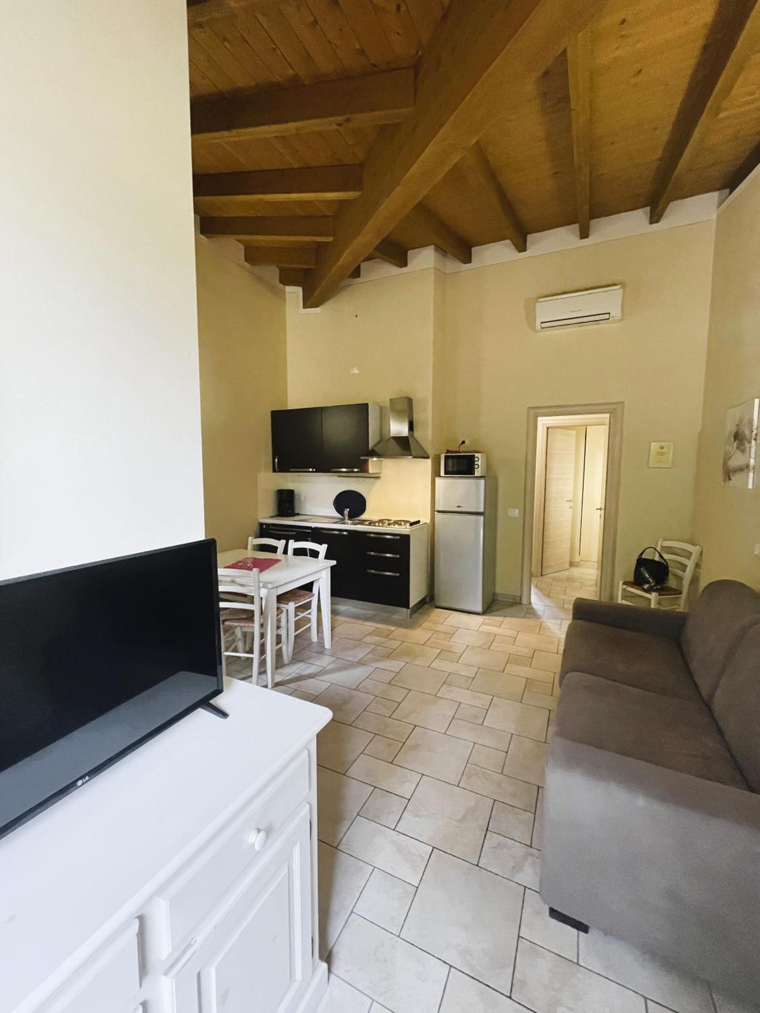 Appartamenti Il Ruscello Manerba del Garda Bilik gambar