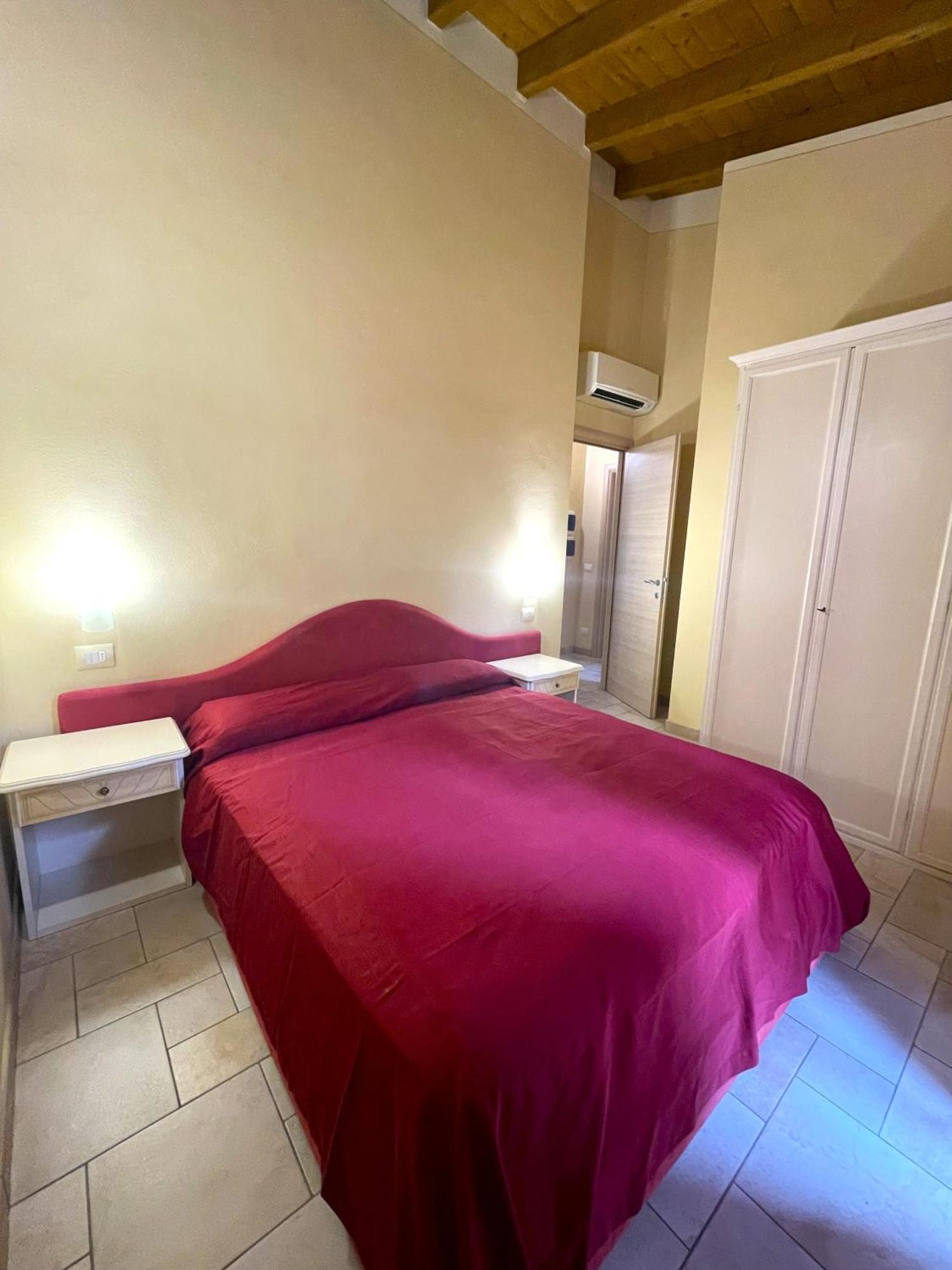 Appartamenti Il Ruscello Manerba del Garda Bilik gambar